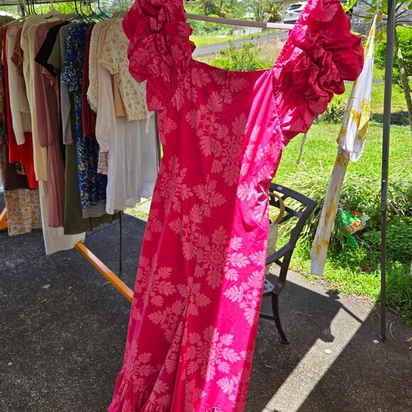 HOT PINK VINTAGE MU'UMU'U - Picture 3 of 6